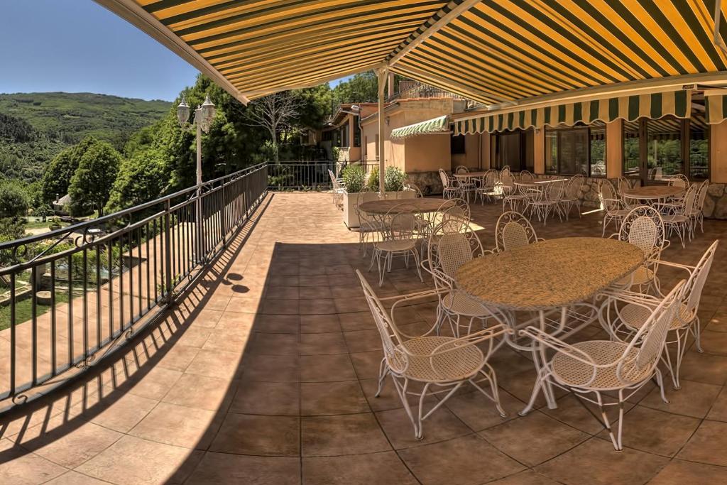 Apartamentos Rurales El Solitario バーニョス・デ・モンテマヨール エクステリア 写真