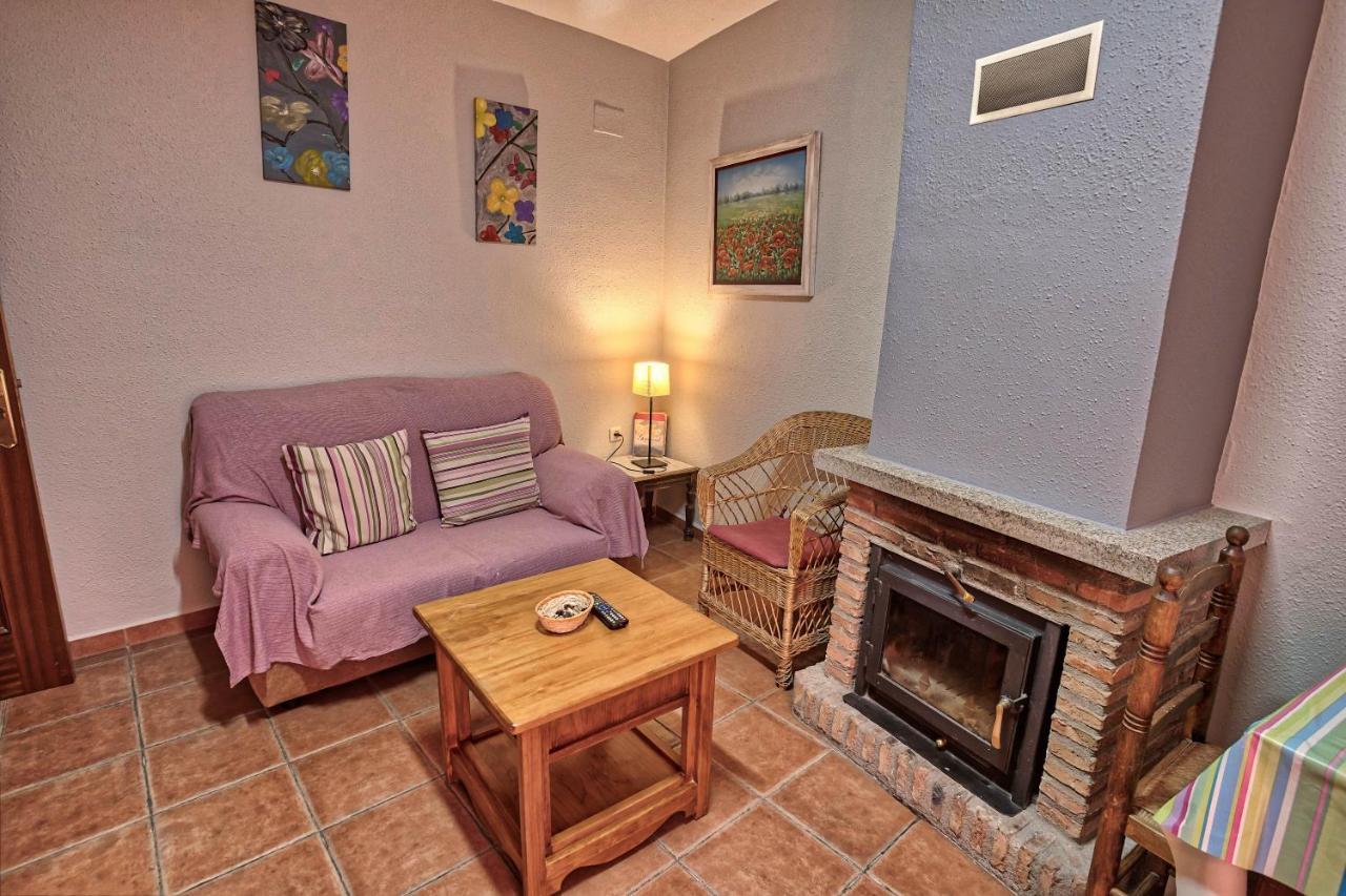 Apartamentos Rurales El Solitario バーニョス・デ・モンテマヨール エクステリア 写真